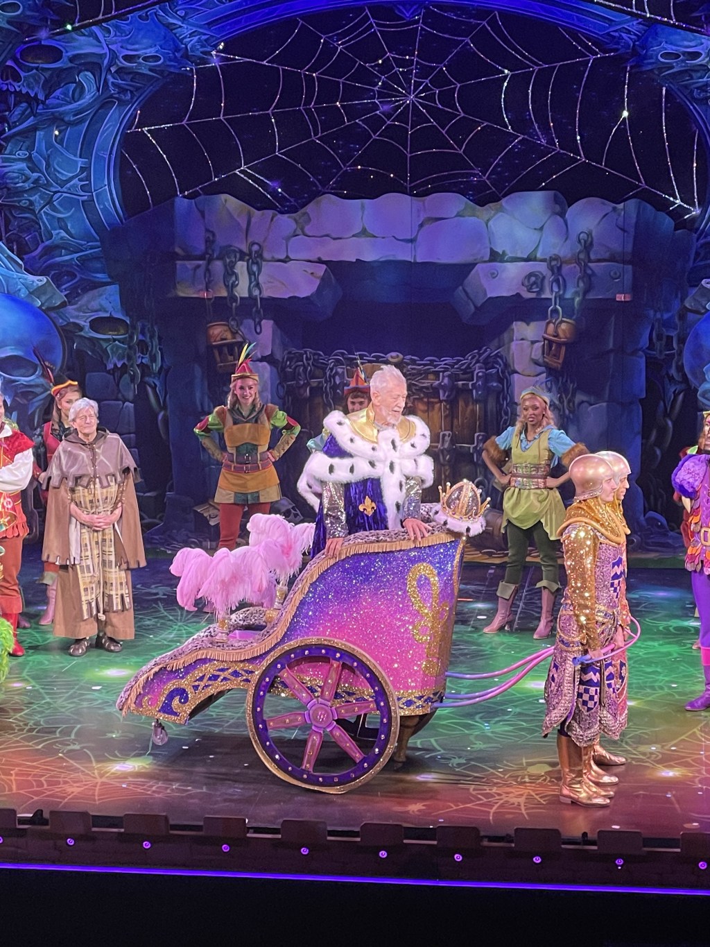 Robin Hood – London Palladium Pantomime 2024&nbsp;★★★★☆